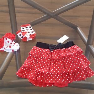 NWT GAP Disney Minnie Mouse Ruffle Skirt & socks